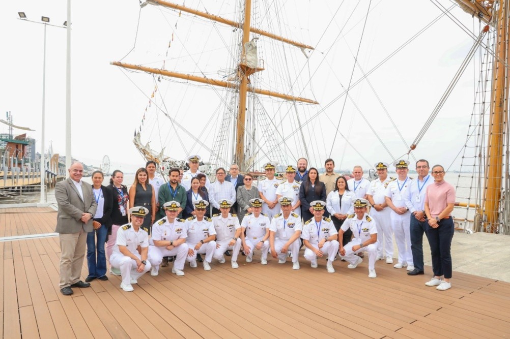 ENCUENTRO REGIONAL EN GUAYAQUIL FORTALECE ACCIONES CONTRA LA PESCA ILEGAL EN EL PACÍFICO SUR