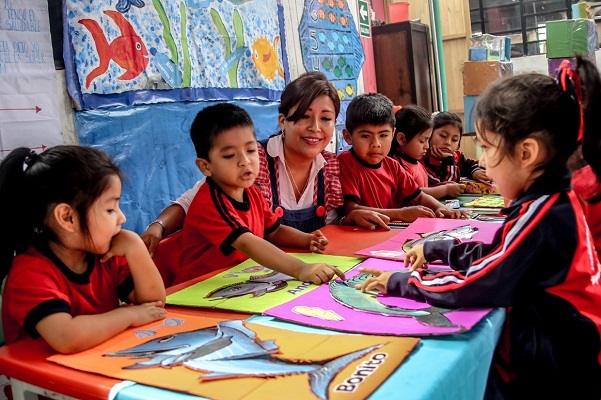 BENEFICIOS DEL CONSUMO DE PESCADO EN LA INTELIGENCIA DE LOS NIÑOS